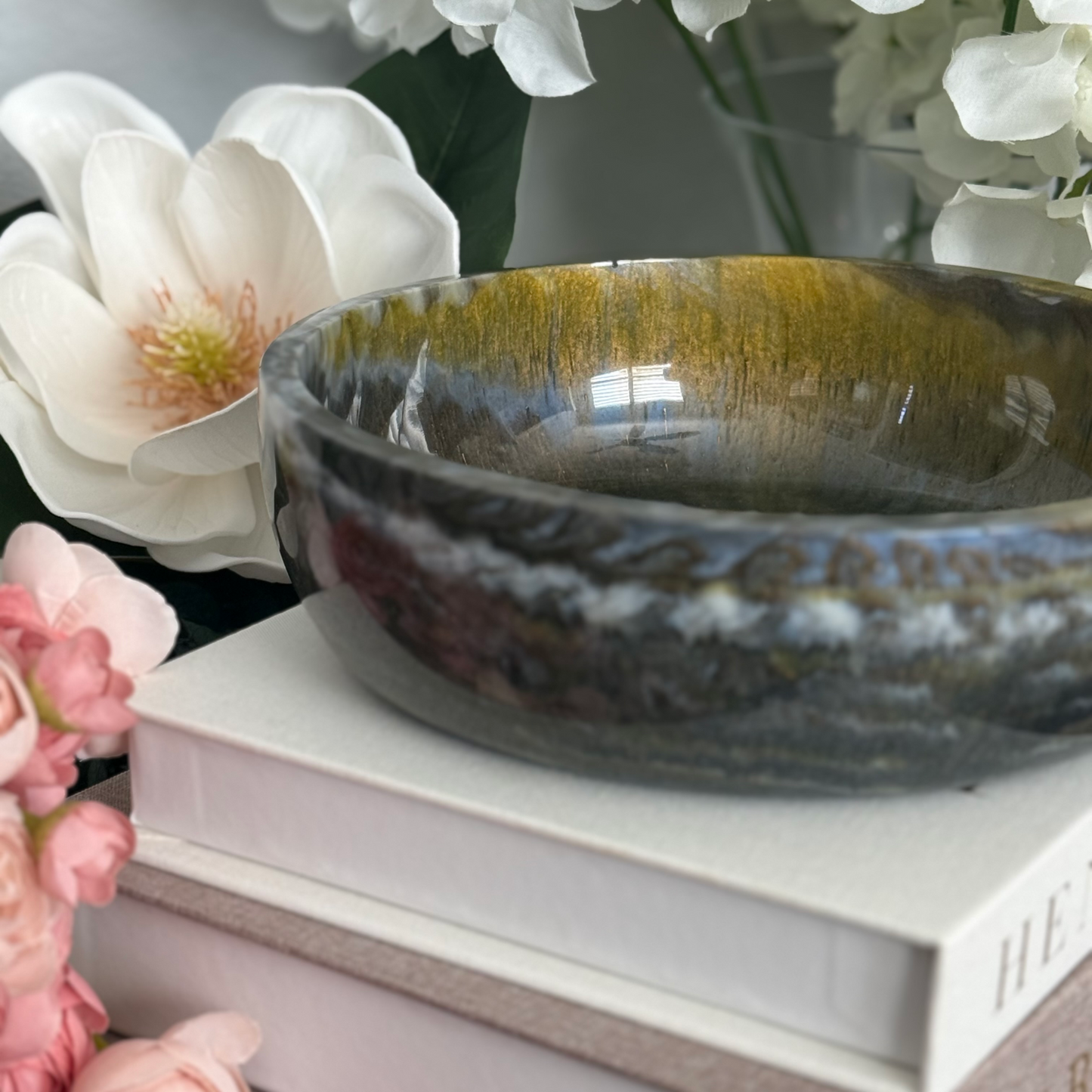 Banded Agate Resin Bowl - Stone Inspired Home Decor