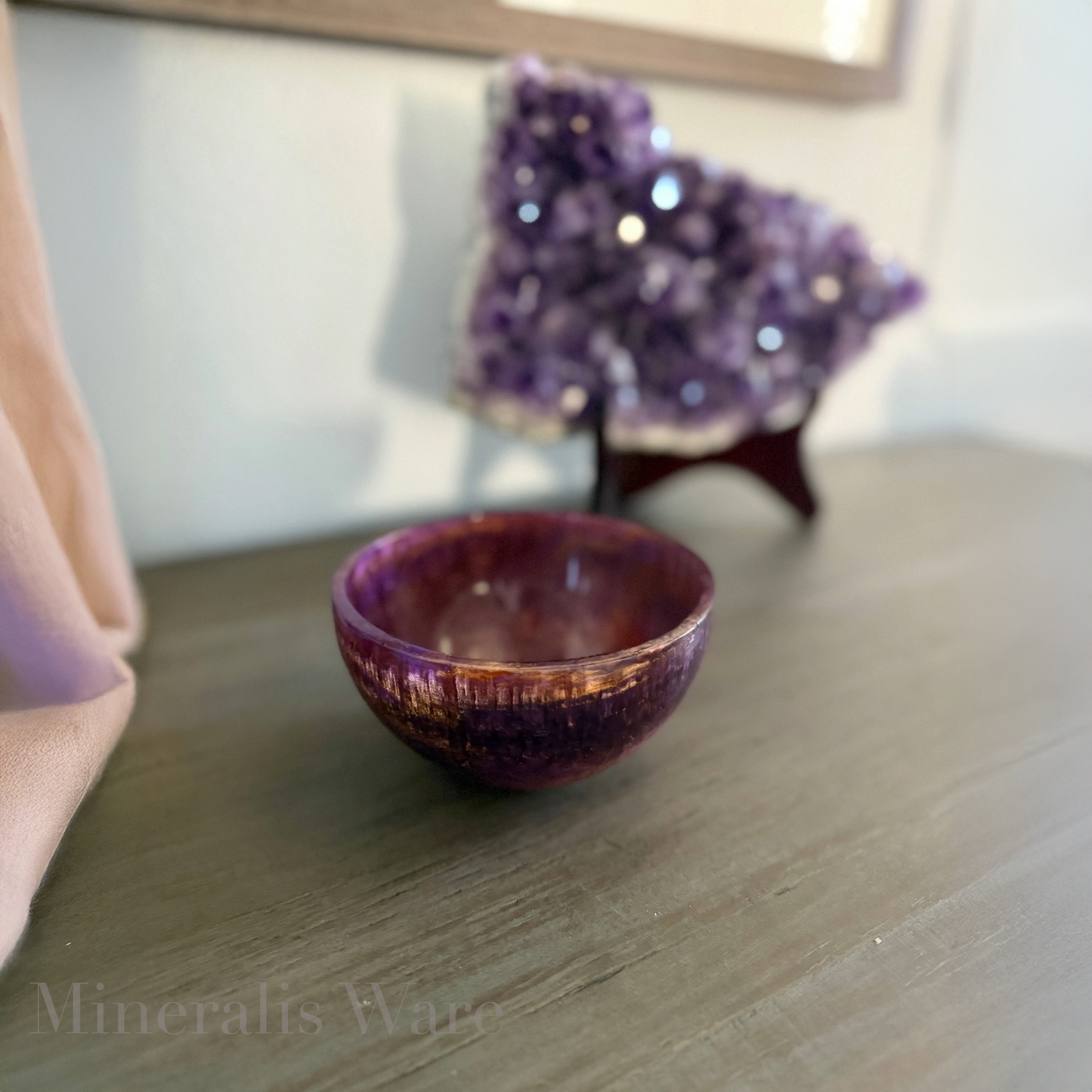 Elegant Amethyst Inspired Resin Bowl - Affordable Essentials Collection