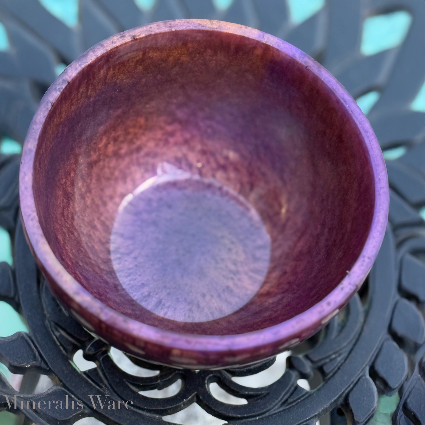 Elegant Amethyst Inspired Resin Bowl - Affordable Essentials Collection