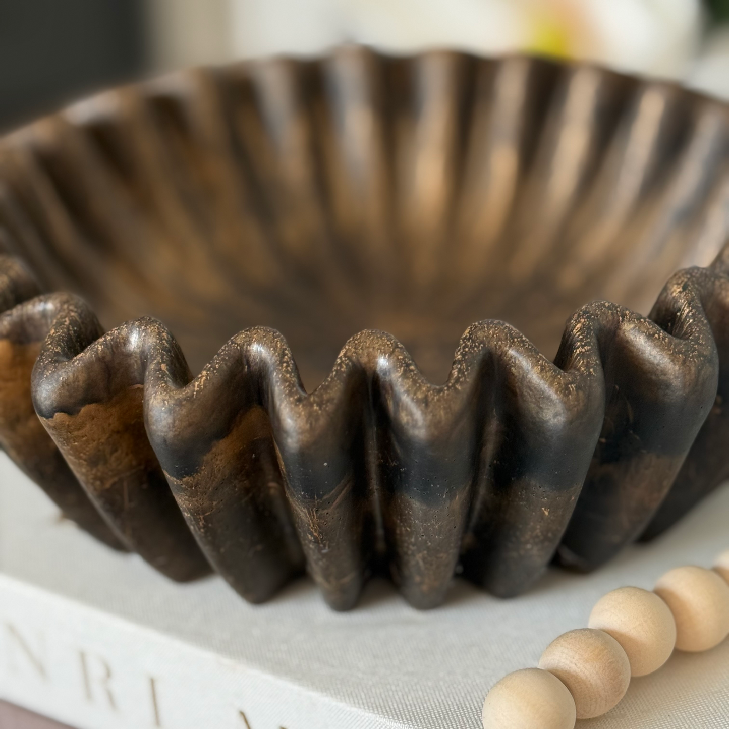 Wood Pleated Resin Bowl - Minimalist Bowl